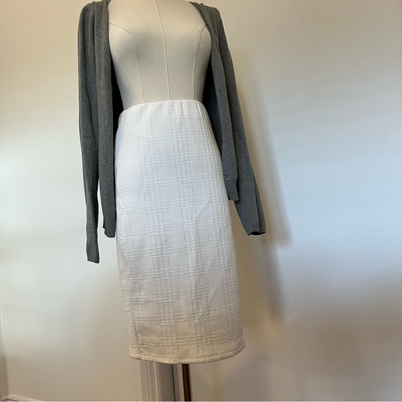 Bundle Cardigan and Skirt Set Jacob F21 Forever 21 Pencil Skirt White Gray - Picture 5 of 10